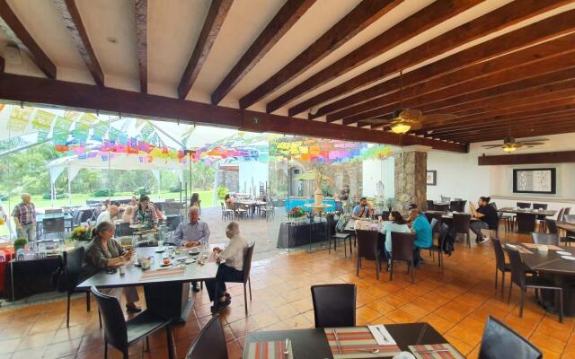 Hotel Villa Mexicana Golf & Equestrian Resort