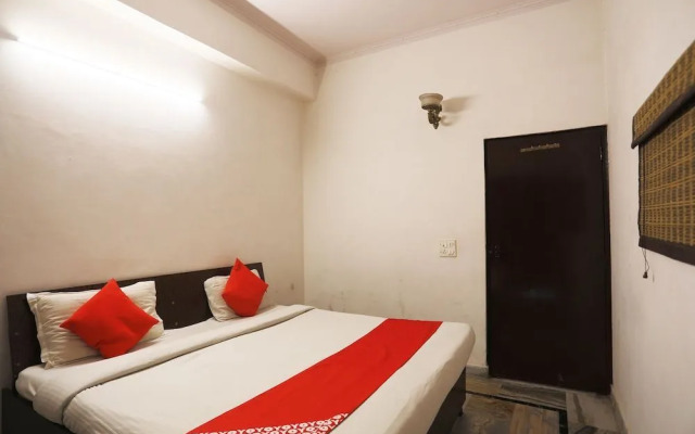 Brs Homes By OYO Rooms