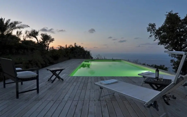 Villa Palomina 8 in Cefal