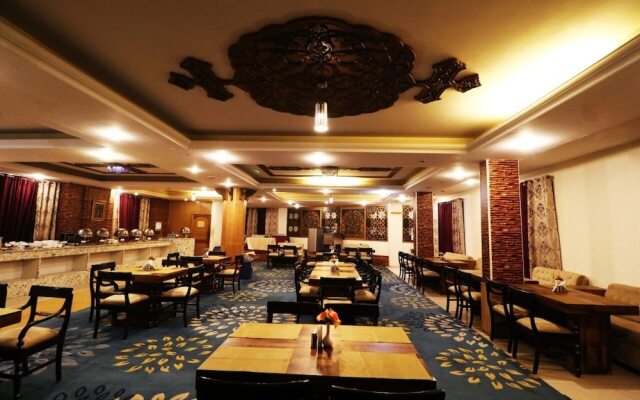 Royal Park Resort