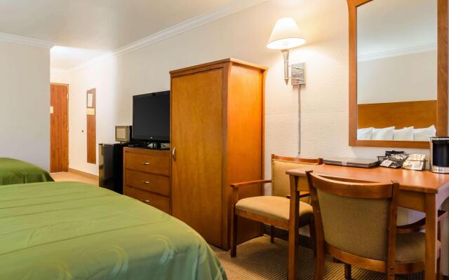 Quality Inn & Suites Salina