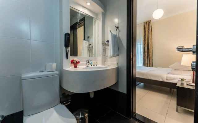 Gulf Oasis Hotel Apartments