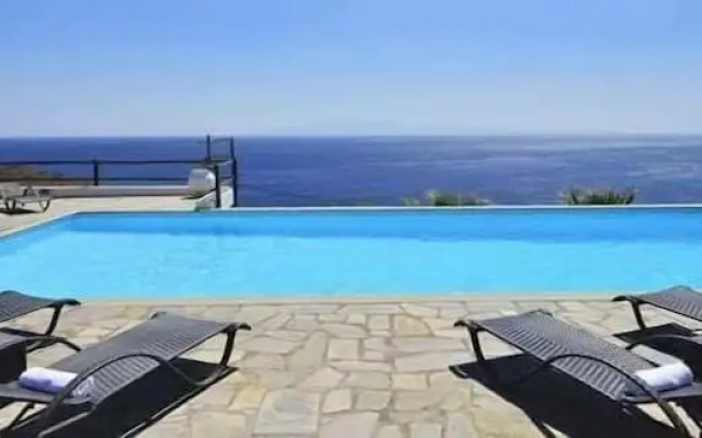 Villa Attalus 1