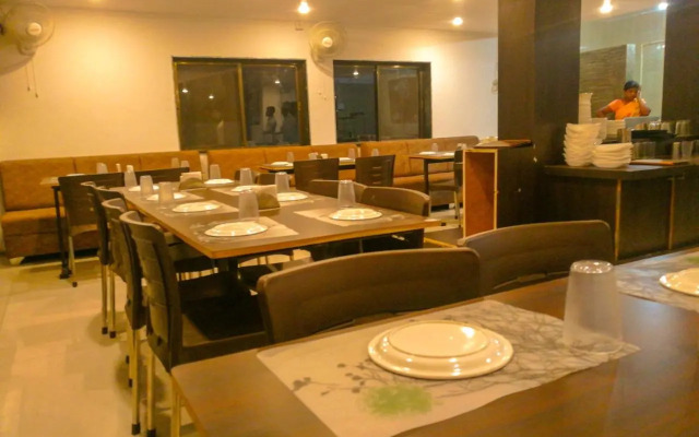 Hotel Neem Tree