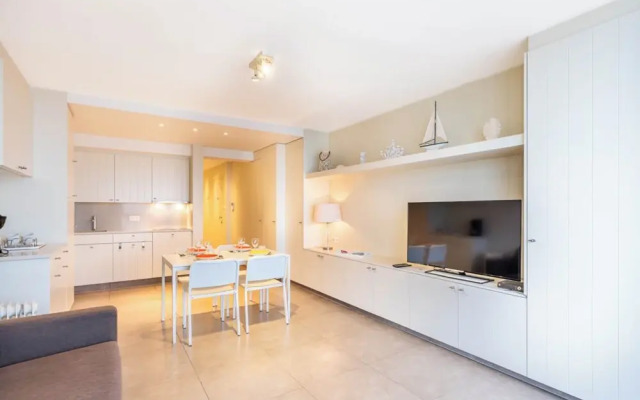 Apartment for 4 People in Zeedijk