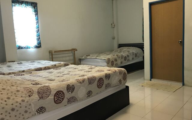 Kwan Phayao Lake House