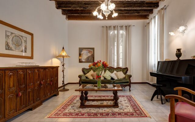 Hotel San Samuele