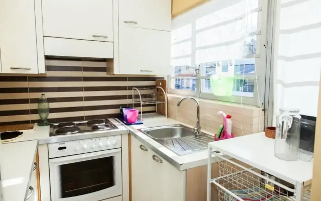 Bright apt w lovely view in Lycabettus