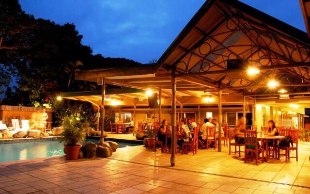 Tanoa Skylodge Hotel