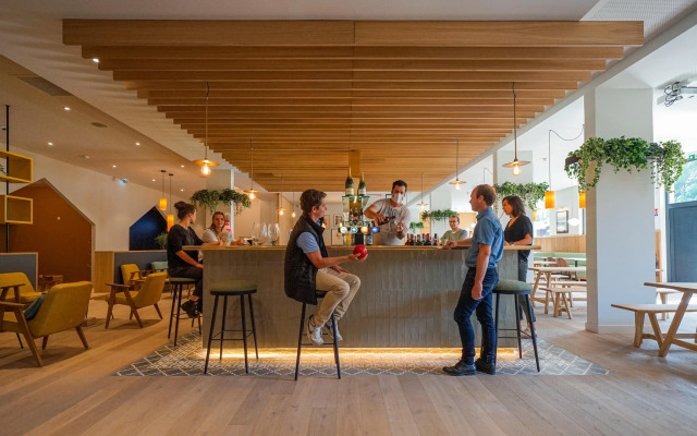 Plan B Hotel - Living Chamonix