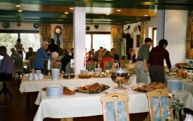 Schweizer Hotel An Der Glatt