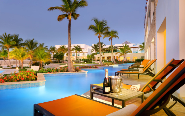 TRS Cap Cana Hotel