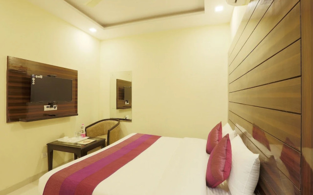 Hotel Capital @ Airport