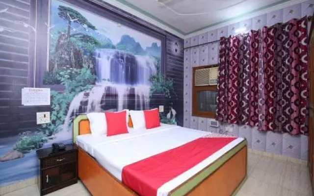 Sri Sharu Enclave By OYO Rooms