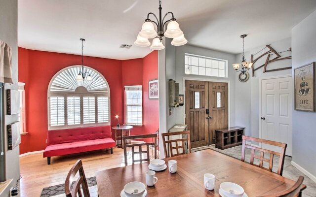 Welcoming Tehachapi Home w/ Deck & Grill!