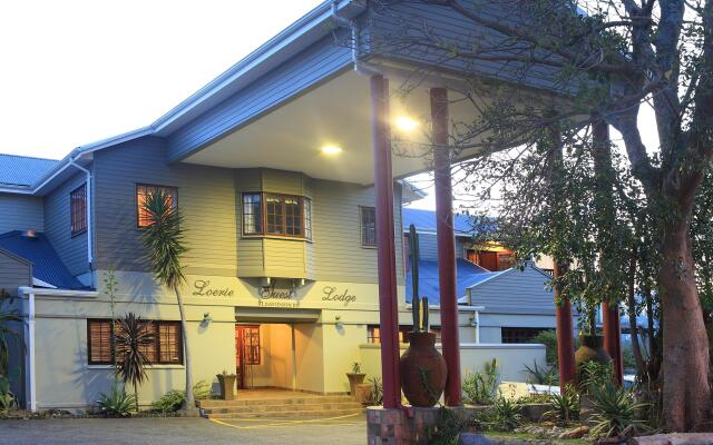 Loerie Guest Lodge