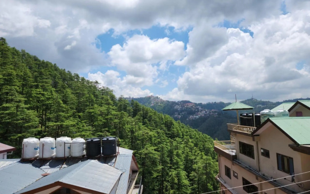 Abhiaak Regency by OYO Rooms