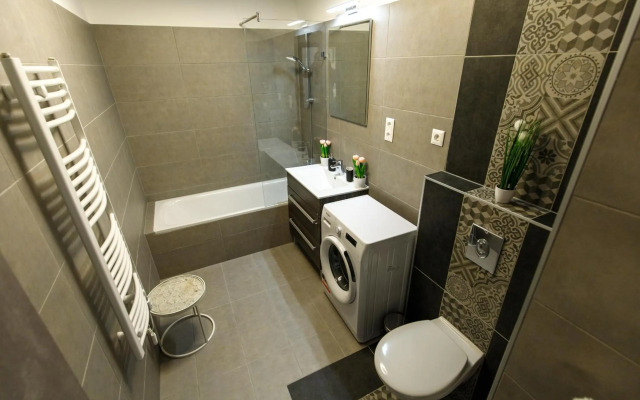 Romantic Deluxe Studio In The City's Epicentrum