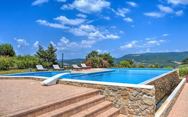 Pool Villa Angela Whirlpool