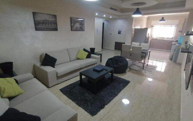 Dair Ghbar 2-bedrooms unit