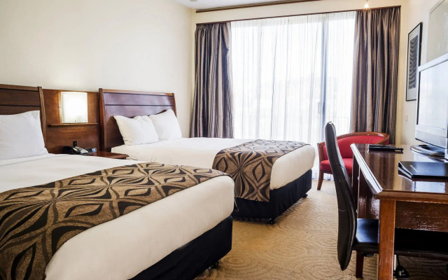 Crown Hotel