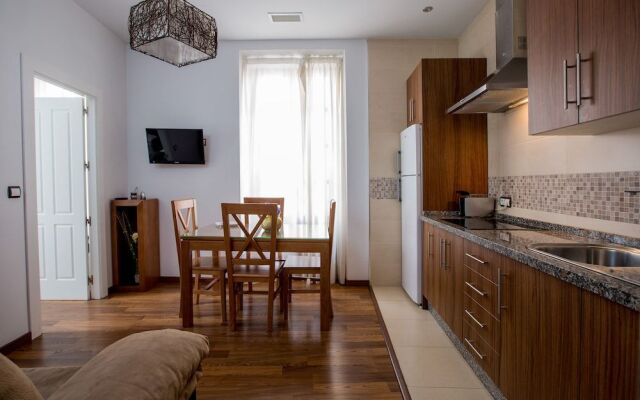 Apartamentos Lonja del Marques