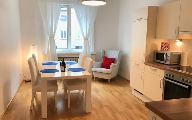 Apartment France | Operastreet