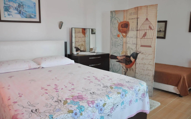 Knidos Hotel