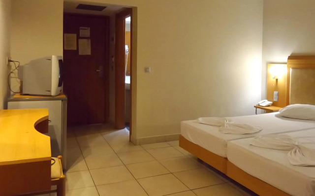 Saint Constantin Hotel