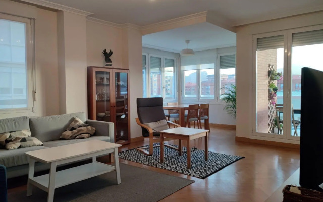 Espacio amplio y luminoso