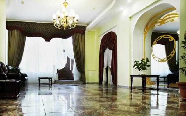 Astoria Hotel