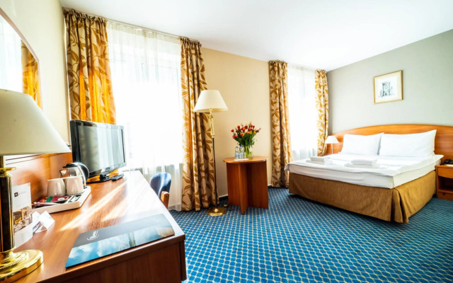 Warmiński Hotel & Conference