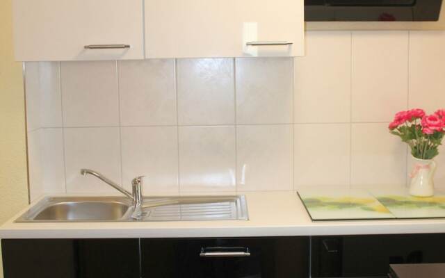 Bungalow in Alt Bukow Near the Beach