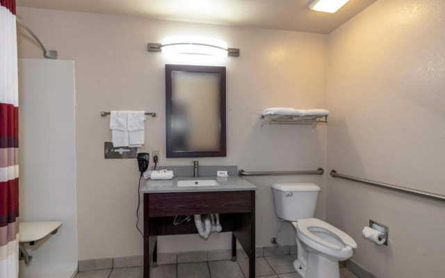 Red Roof Inn Valdosta - University