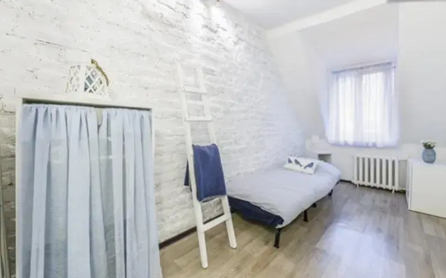 Возле Смольного собора