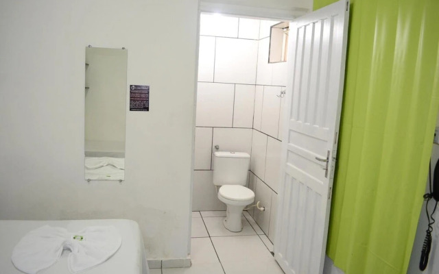 Lize Hotel-Hostel