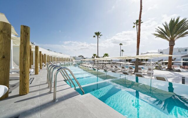 LABRANDA Hotel Golden Beach - Adults Only