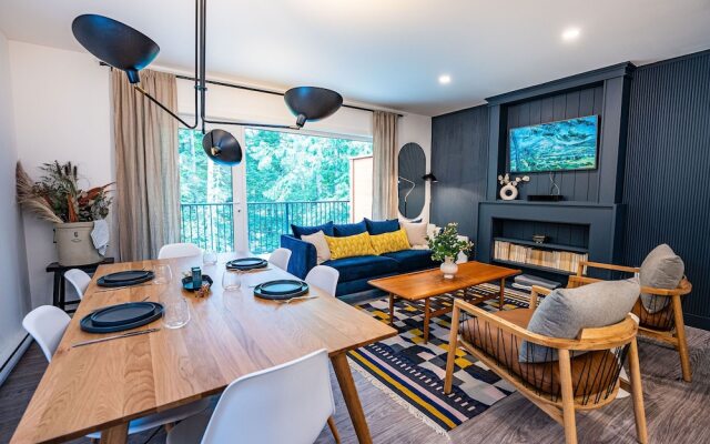 Revelation Retreat by Revelstoke Vacations