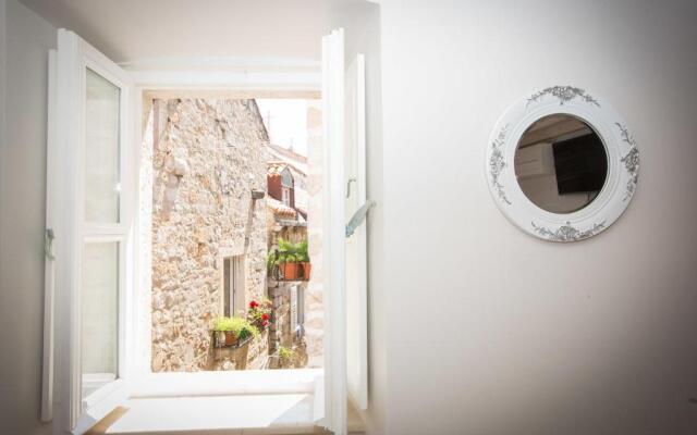 Studio Apartments Sonatina