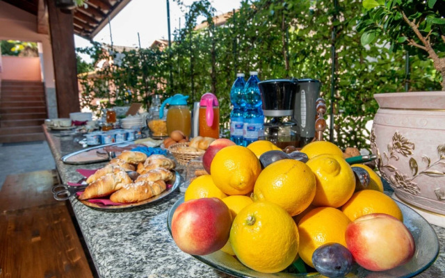 Villa Rosy B&B