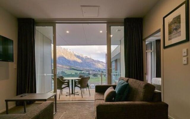 Ramada Hotel & Suites Queenstown Remarkables Park