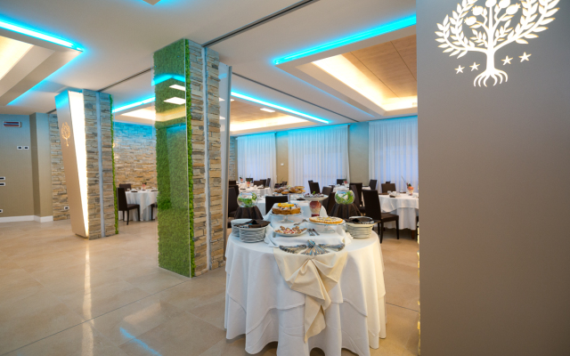 Ele Green Park Hotel Pamphili