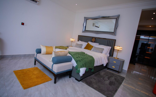 The Pearl Luxury Apartments