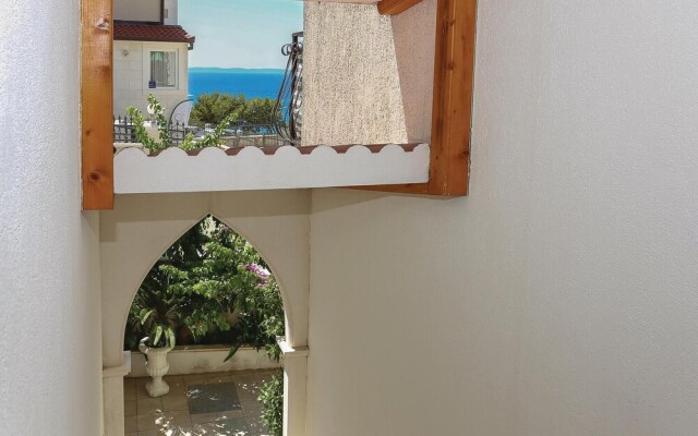 Awesome Home in Podstrana With Wifi and 1 Bedrooms