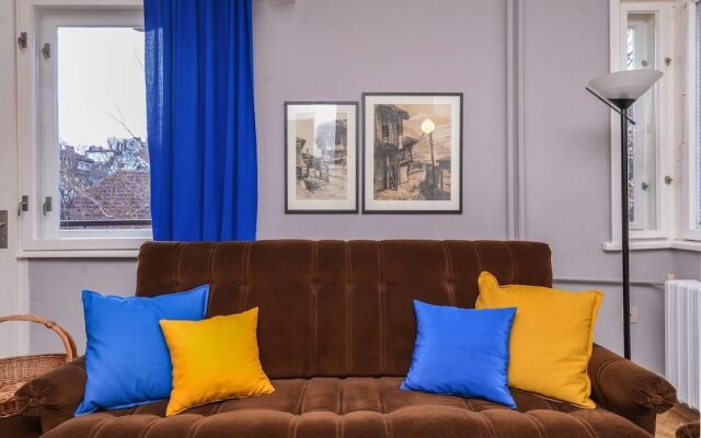 FM Economy 2-BDR Apartment - Next to Serdika Center