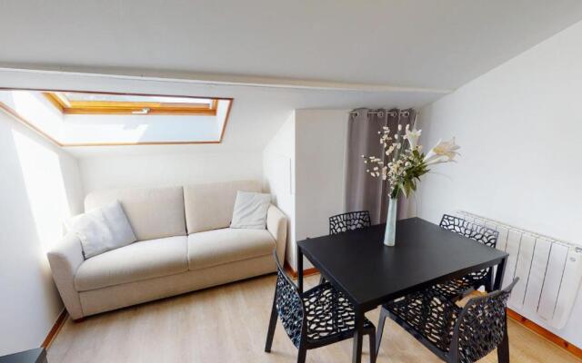 Apartment with 2 bedrooms for 4 people in Annecy-le-Vieux
