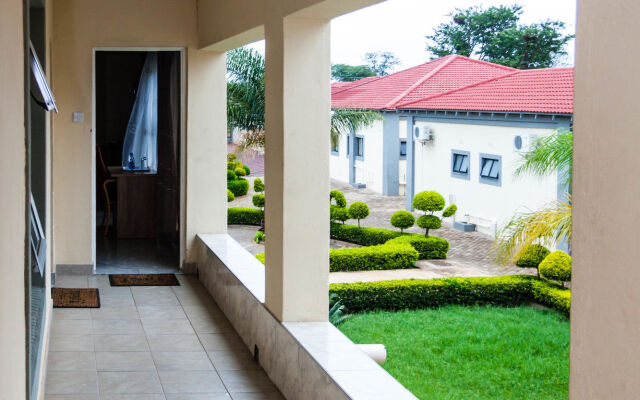 Glen Lodge & Tours