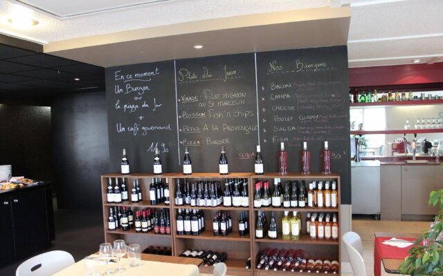 Brit Hotel Avignon Sud