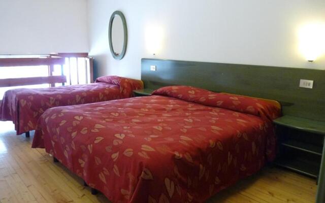 Appartamenti Hotel La Rosa