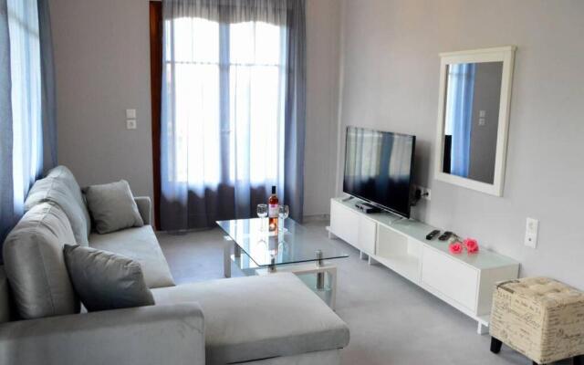 Sea Breeze Apartments - n.1 with private pool